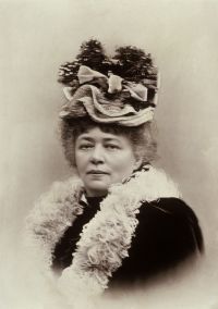 Bertha Suttner