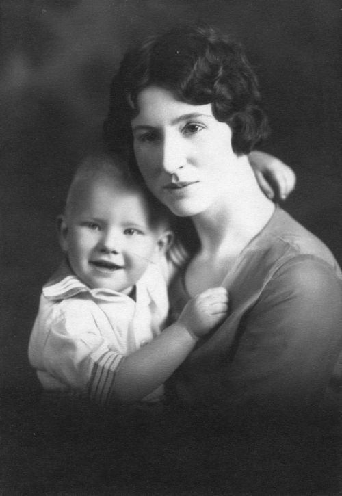 1927 Vernon Mom